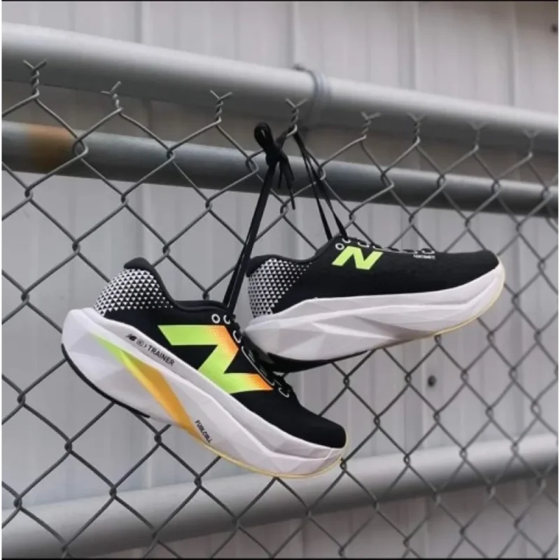 p-82-17-40-28-580311.webp Trendy Nb Super Comp Trainer V3 Shoes For Men (CSO4581)