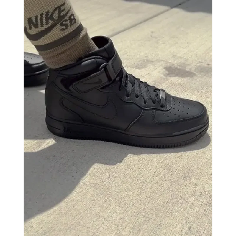 Trendy Nike Air Force 1 Full Black Mid Shoes For Men (SHUB729)