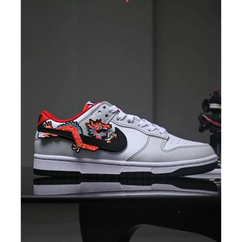 Stylish Nike Sb Dunk Low Gs Shoes For Men (SW5663)