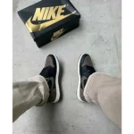 Classy Nike Air Jordan Retro 1 Shoes For Men (SHH07882)