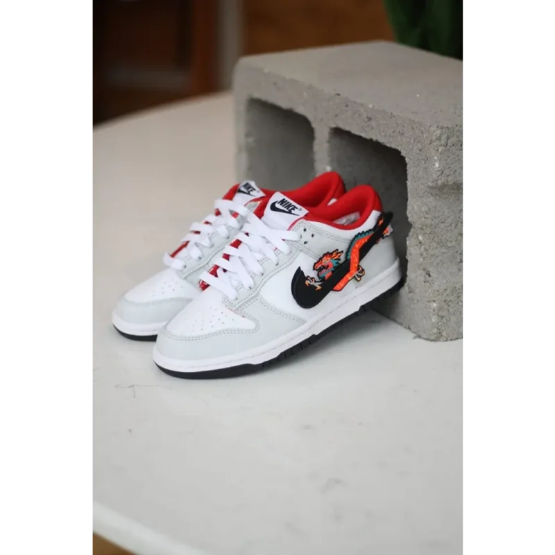 p-9e8fcc44c72fc68454b055e89ba5837b-11-54-53-311290.webp Stylish Nike Sb Dunk Low Gs Shoes For Men (SW5663)