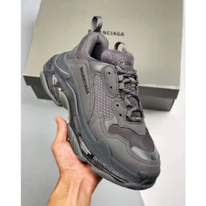 Stylish Balenciaga Triple S Shoes For Men (SW5636)