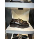 Classy Gucci Logo Loafer For Men (SOH390)