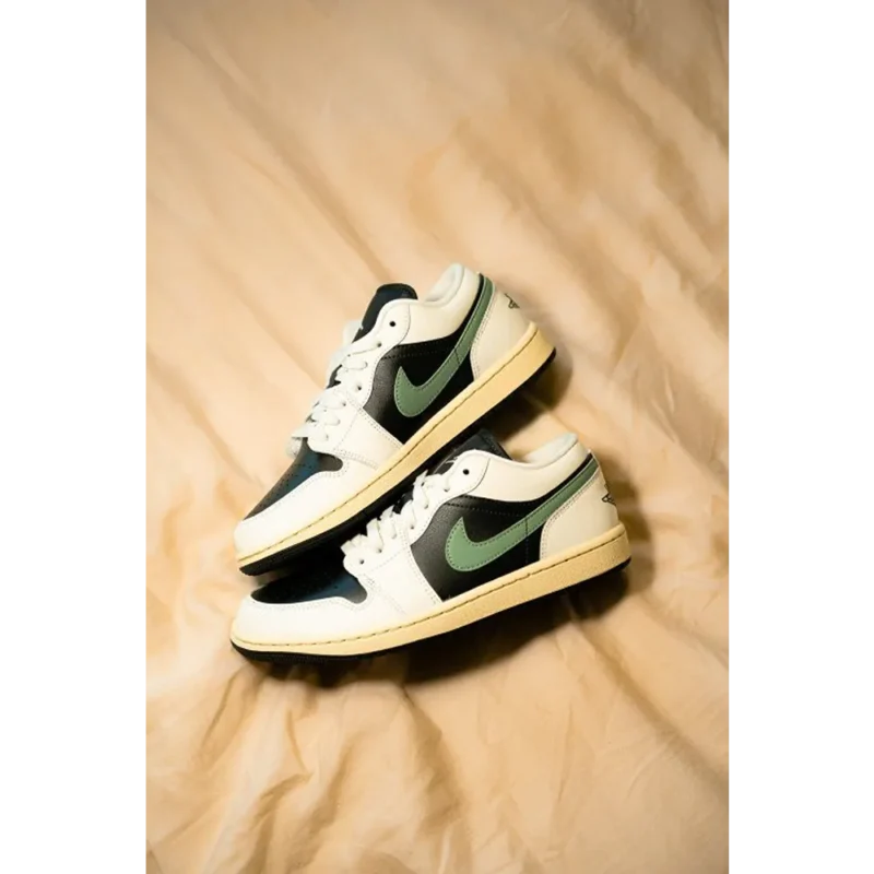 Classy Air Jordan 1 Low Jade Smoke Shoes For Men (BSF1199)
