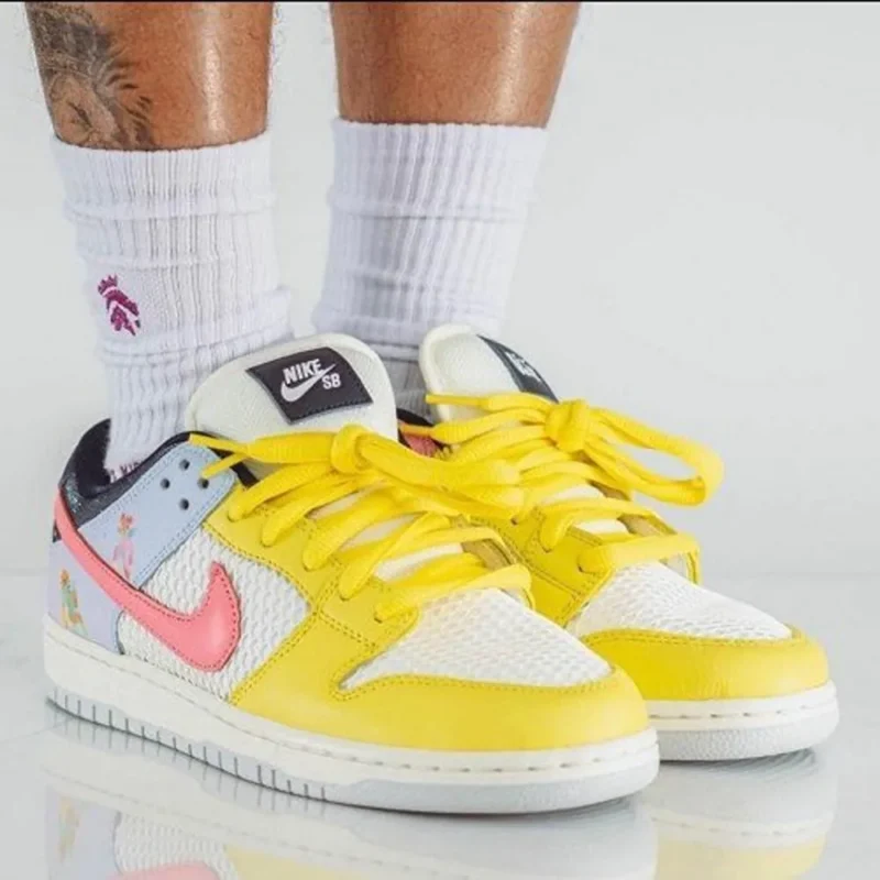 Stylish Nike Sb Dunk Low Pro Be True Shoes For Men (BSF1213)