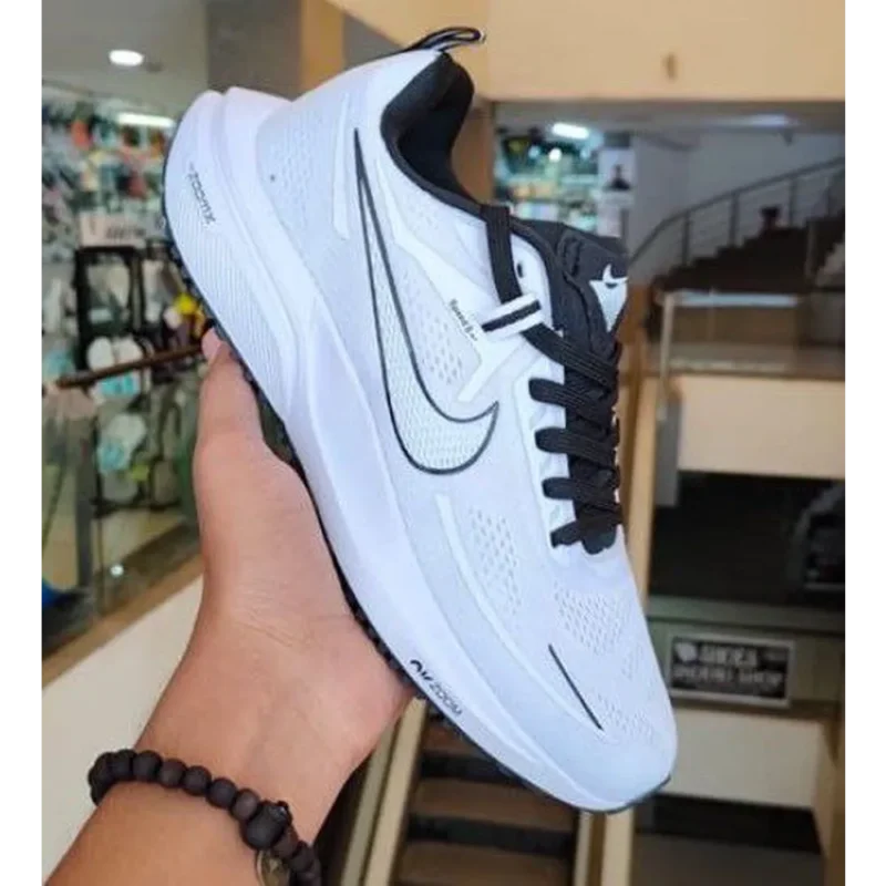Stylish Nike ZoomX White Shoes For Men (SP92)