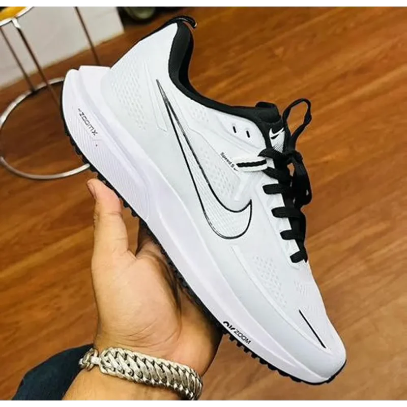 p-photo-2024-08-31-13-43-19-16-57-26-382765.webp Stylish Nike ZoomX White Shoes For Men (SP92)