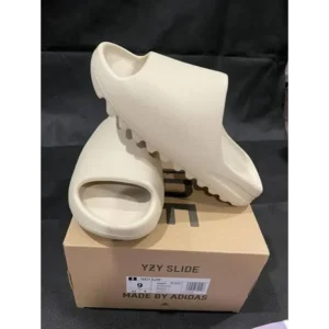 Stylish Adidas Yeezy Beige Slide For Men (TS845)