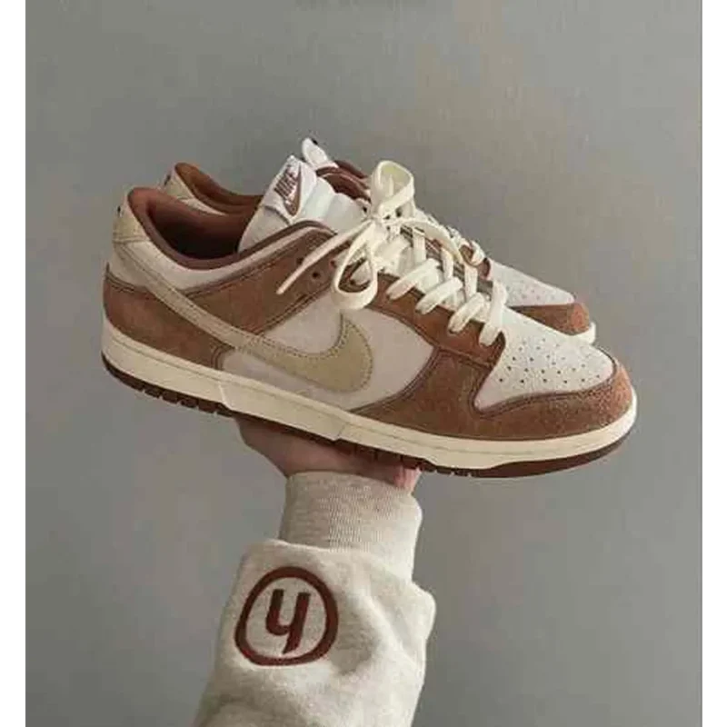 Stylish Nike SB Dunk Medium Curry Shoes For Men (SF12)