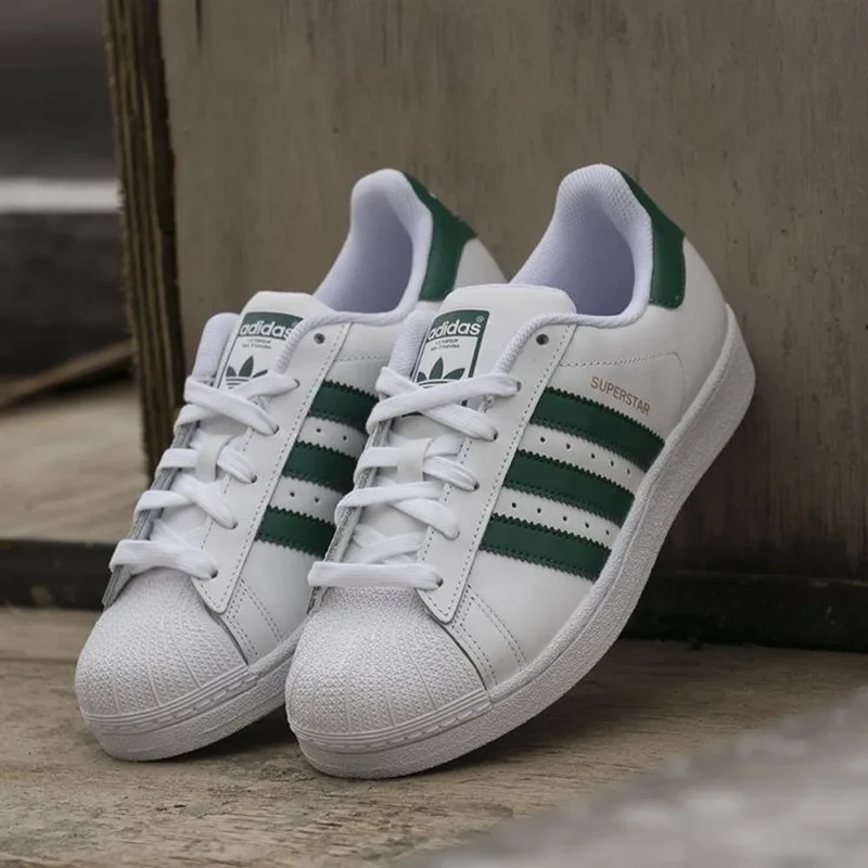 Stylish Adidas Superstar Shoes For Men (S1H16)