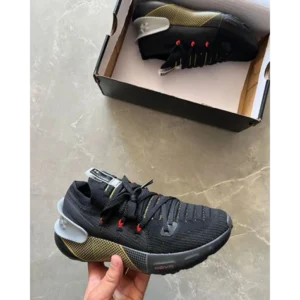 Trendy Under Armour Hovr Phantom 3 Metallic Black Running Shoes For Men (SP165)