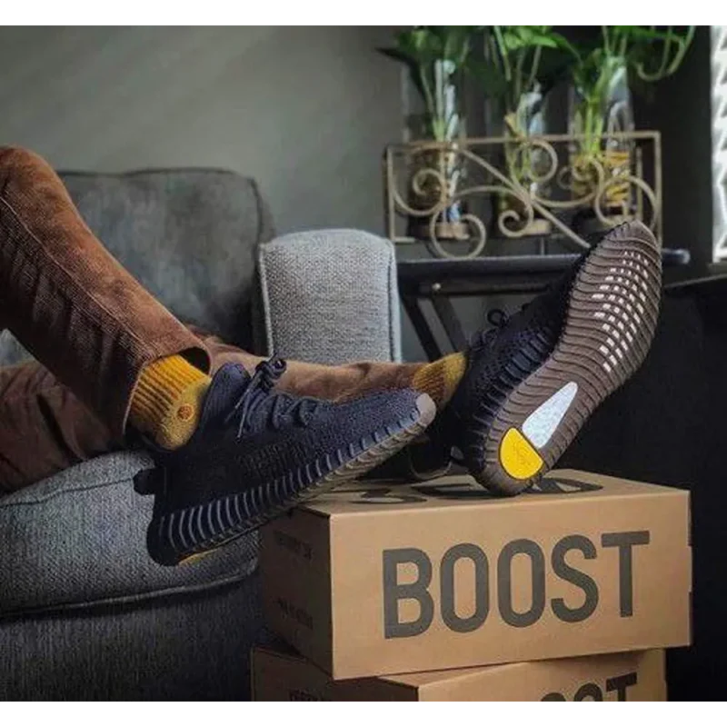 p-photo-2024-09-02-13-32-18-15-36-33-225974.webp Trendy Adidas Yeezy 350 Boost V2 Cinder Reflective Shoes For Men (SP173)