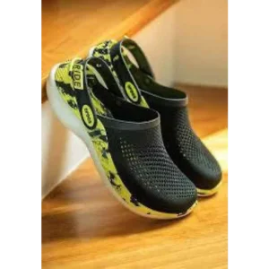 Trendy Crocs Lite Ride 360 Black Yellow Camo Clogs For Men (SF78)