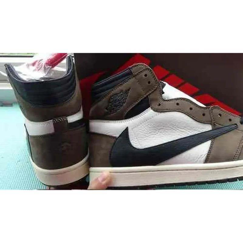 p-photo-2024-09-05-10-11-21-11-35-27-300968.webp Premium Air Jordan Retro 1 Travis Scott High Shoes For Men (BME40)