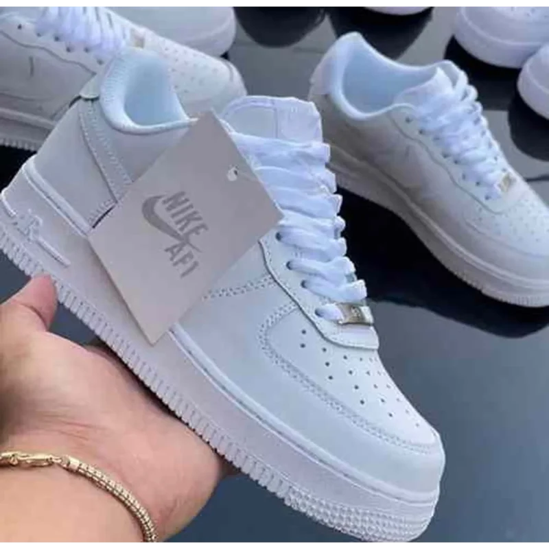 Stylish Nike Air Force White Shoes For Men (BME166)