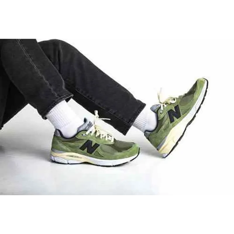 p-photo-2024-09-06-12-42-45-13-43-35-731766.webp Stylish New Balance 990 V3 Jjjjound Olive Shoes For Men (BME221)