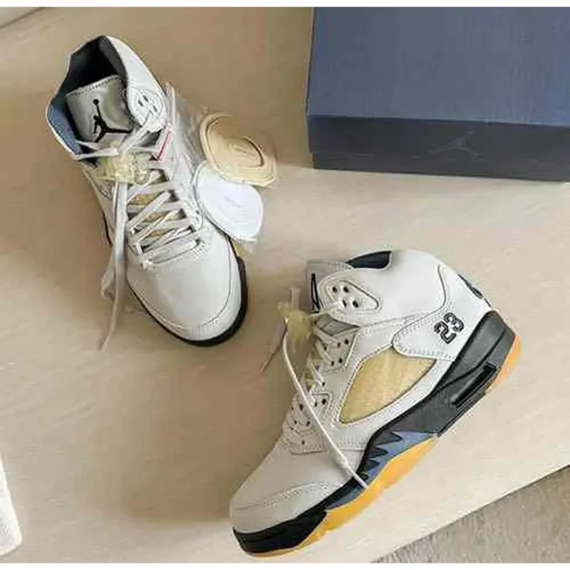 p-photo-2024-09-06-13-08-37-13-09-44-416064.webp Stylish Nike Air Jordan Retro 5 A Ma Maniere Dawn Shoes For Men (BME201)