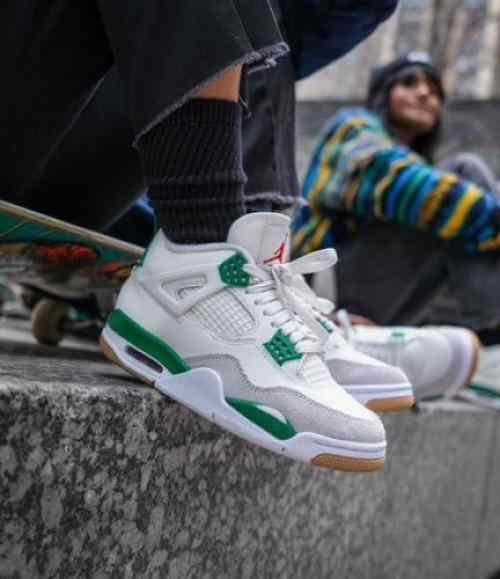 Stylish Air Jordan Retro 4 Pine Green Shoes For Men (BME239)