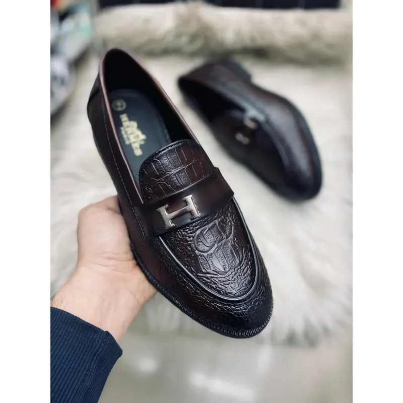 Stylish Hermes Leather Moccasins For Men (SIS320)