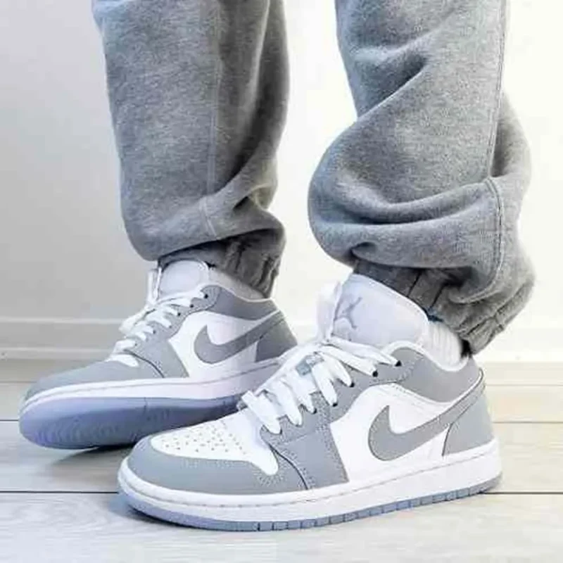 p-photo-2024-09-09-15-01-27-15-33-10-013745.webp Classy Nike Air Jordan Retro 1 Low Wolf Grey Shoes For Men (SHI167)