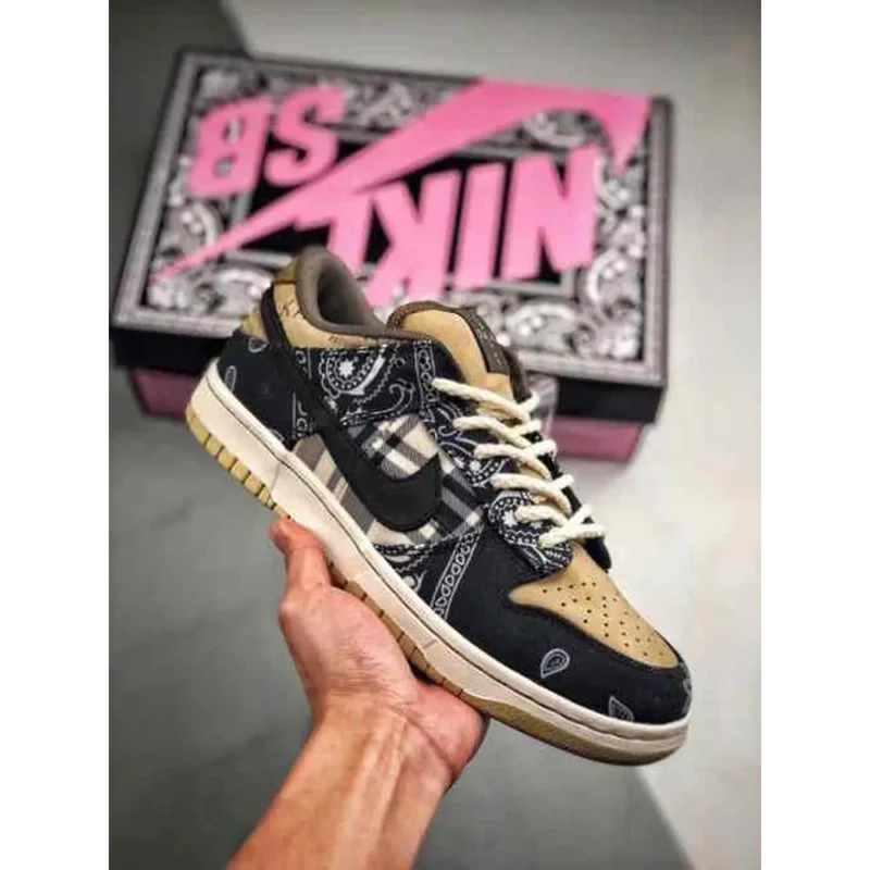 p-photo-2024-09-09-15-03-16-15-34-03-644459.webp Classy Nike SB Dunk Low Travis Scott Bandana Shoes For Men (SHI178)