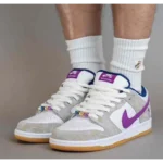 Classy Nike SB Dunk Low X Rayssa Leal Vivid Purple Shoes For Men (SHI197)