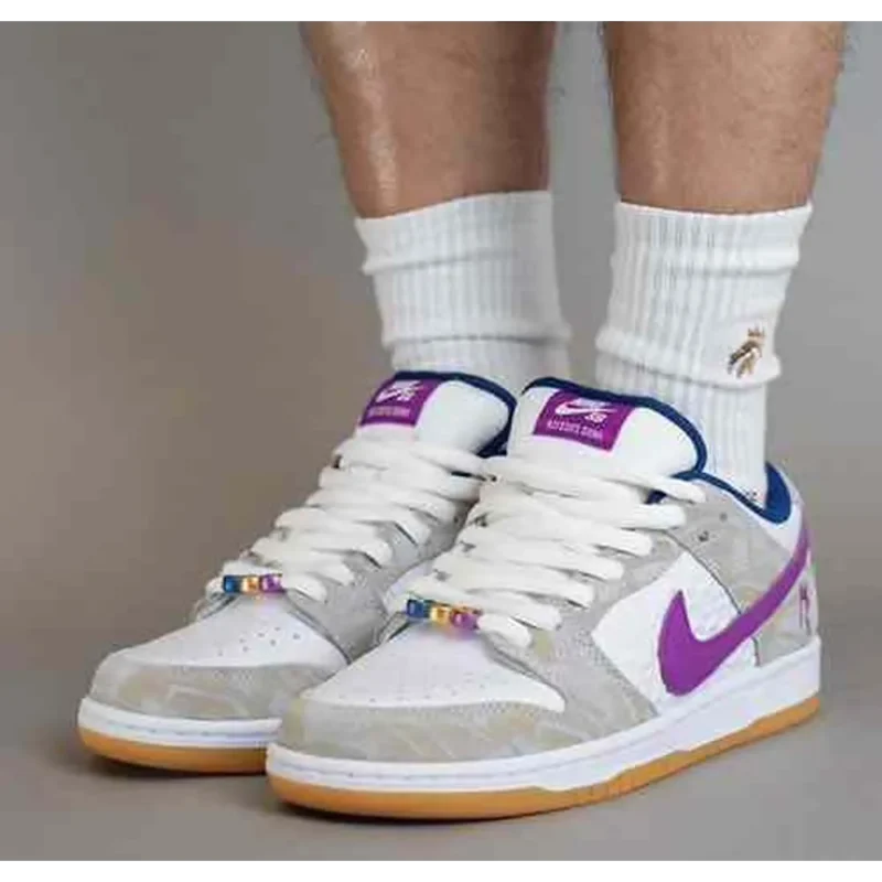 p-photo-2024-09-09-15-05-28-16-07-17-493109.webp Classy Nike SB Dunk Low X Rayssa Leal Vivid Purple Shoes For Men (SHI197)