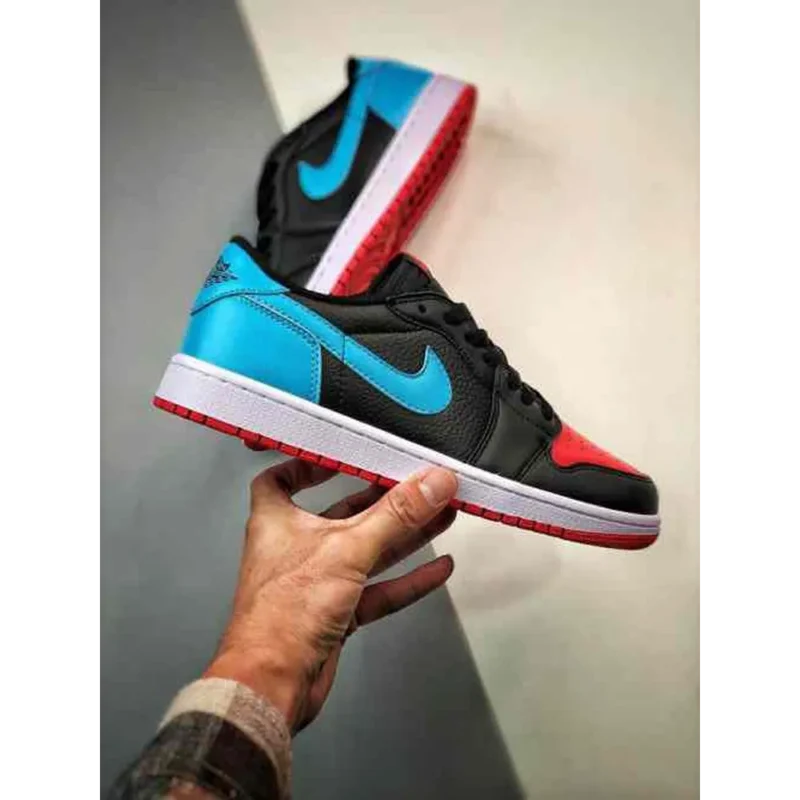 p-photo-2024-09-09-15-06-20-16-07-27-392517.webp Classy Jordan Retro 1 Low UNC to Chicago 2023 Shoes For Men (SHI201)