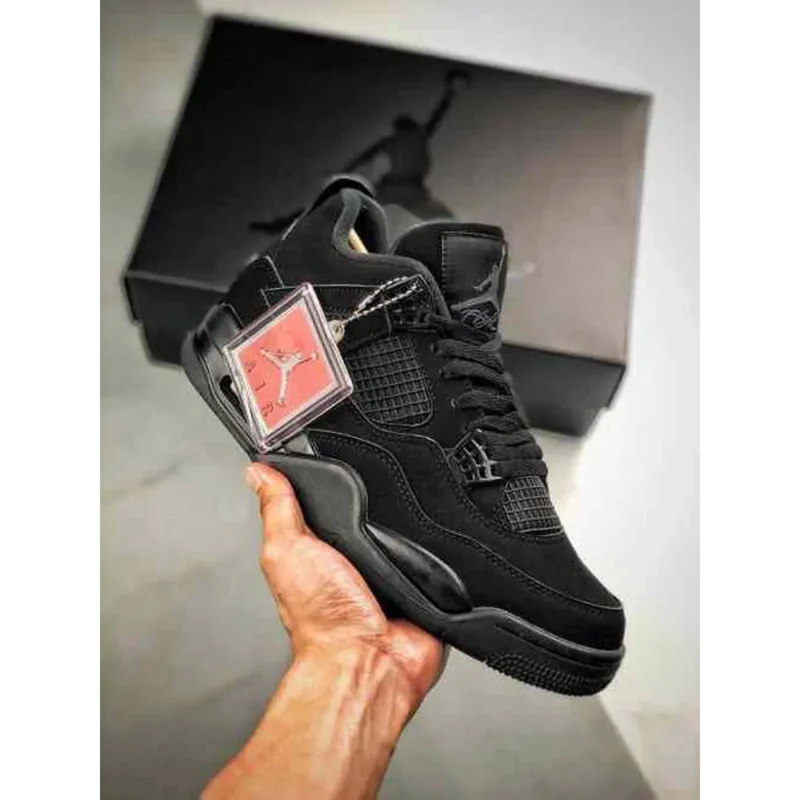 p-photo-2024-09-09-15-12-53-16-48-23-701932.webp Classy Jordan Retro 4 Black Cat Shoes For Men (SHI243)