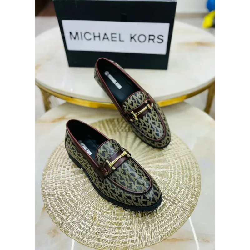 p-photo-2024-09-14-11-10-01-12-34-12-300869.webp Premium Michael Kors Loafers For Men (SIS379)