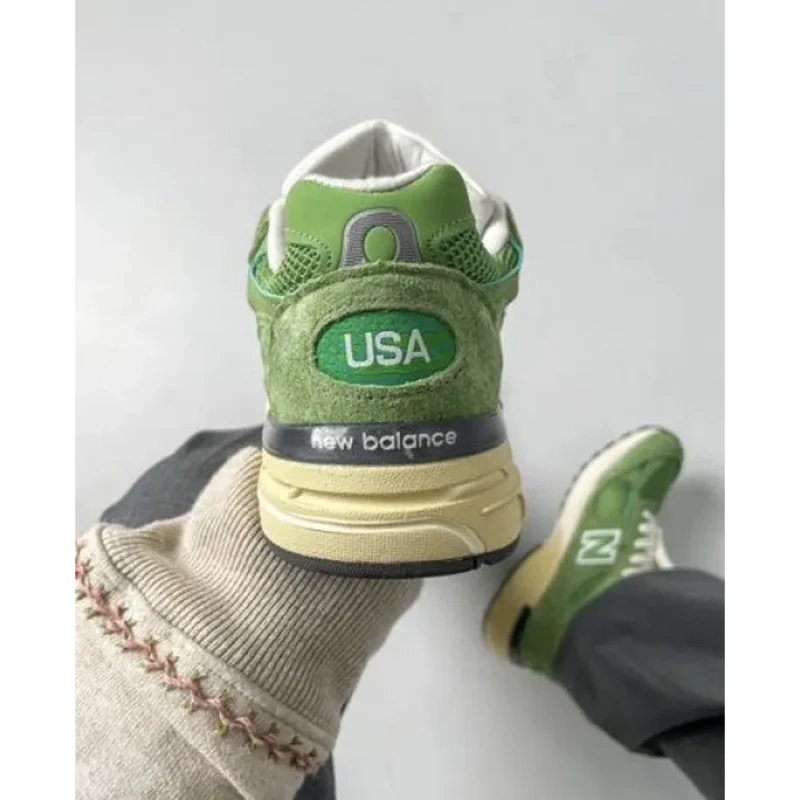 p-photo-2024-09-16-15-25-27-15-34-40-473153.webp Classy New Balance Teddy Shoes For Men (SFS1343)