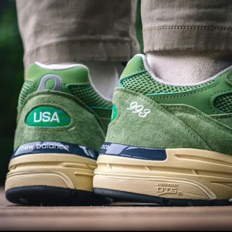 p-photo-2024-09-16-15-25-28-15-34-41-299084.webp Classy New Balance Teddy Shoes For Men (SFS1343)