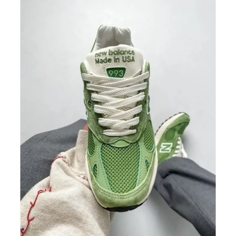 p-photo-2024-09-16-15-25-29-15-34-42-089540.webp Classy New Balance Teddy Shoes For Men (SFS1343)