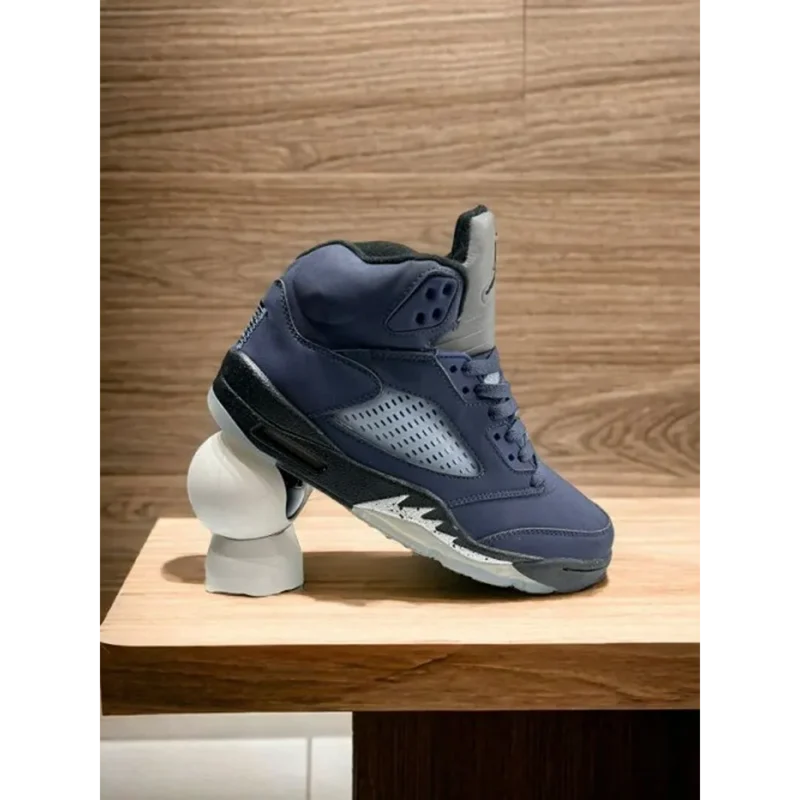 p-photo-2024-09-16-15-26-36-15-48-08-822423.webp Classy Nike Air Jordan 5 Shoes For Men (BSF1275)
