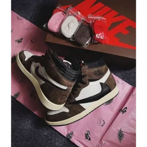 Classy Nike Air Jordan Retro 1 High Travis Scott Shoes For Men (S1H58)