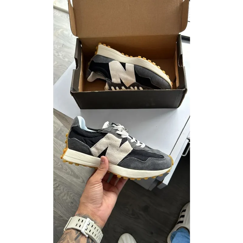 Classy New Balance 327 Cream Green Shoes For Men (S1H69)