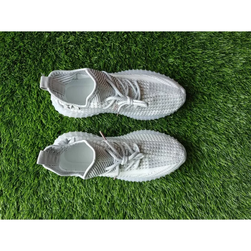 Premium Adidas Yezzy Shoes For Men (CW31)