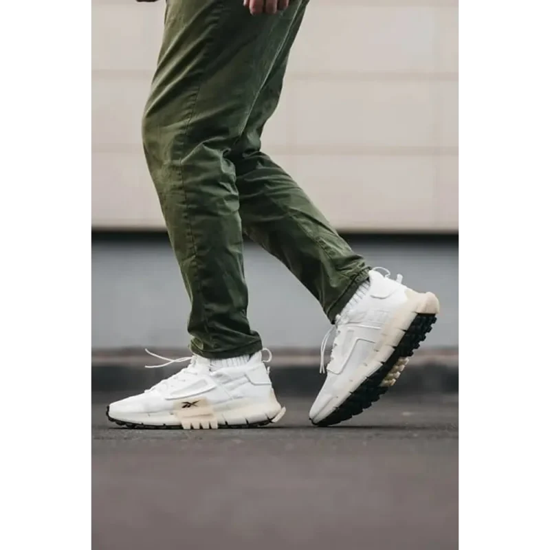 Premium Reebok Zig Kinetica Edge White Shoes For Men (BSF1605)