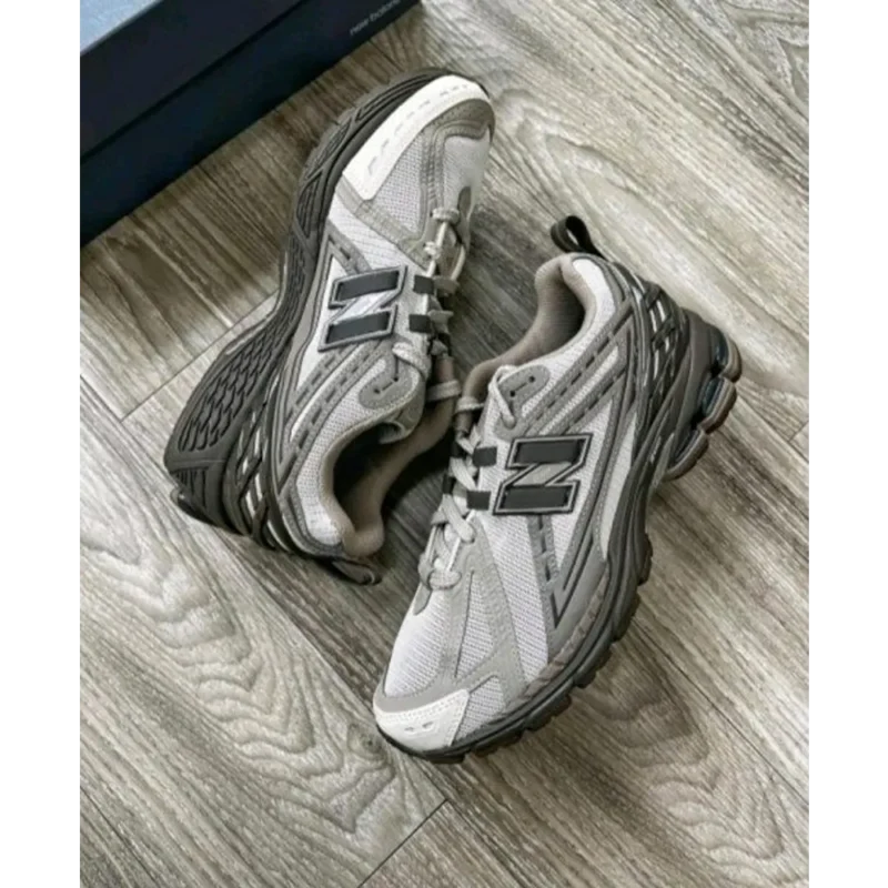 p-photo-2024-10-22-13-09-23-13-26-24-836903.webp Trendy New Balance 1906r Driftwood Dark Mushroom Shoes For Men (SFS1633)