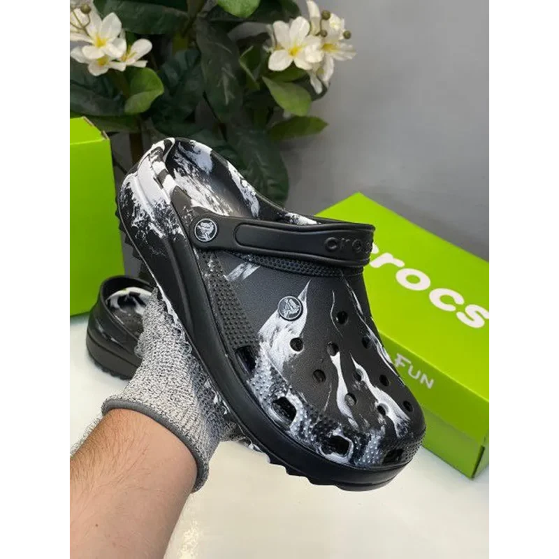 Trendy Crocs Classic Clogs Marbled Black For Men (SOH348)
