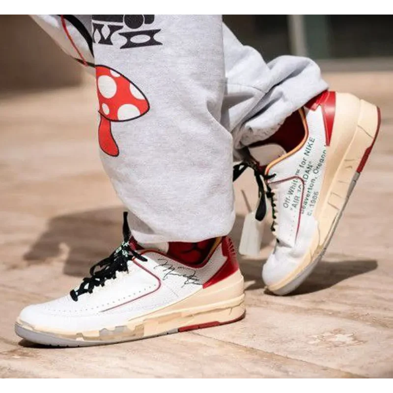 Trendy Air Jordan Retro 2 Low Sp Off White Chicago White Red Shoes For Men (SOH363)