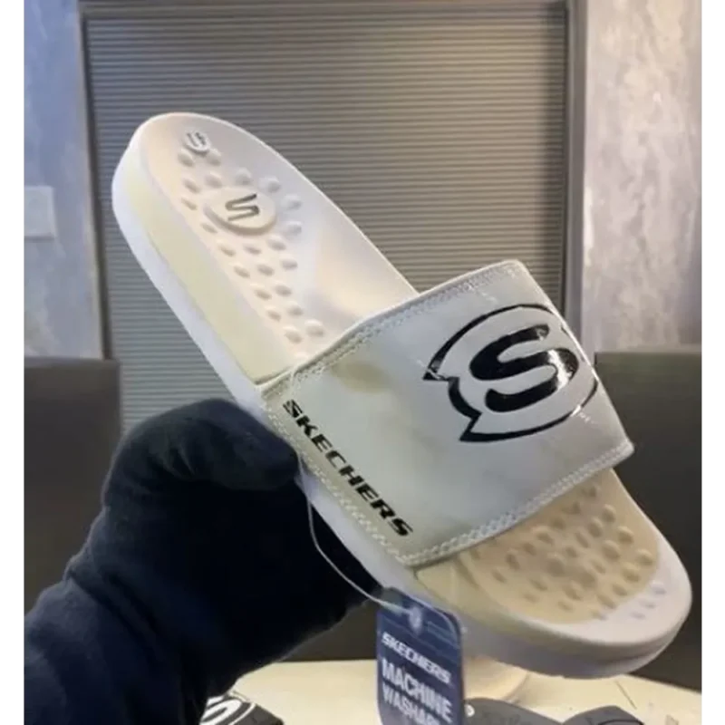 p-photo-2024-12-13-11-49-54-12-51-42-649483.webp Luxurious Skechers Logo S Hyper Burst Soft Slide For Men (SIG742)