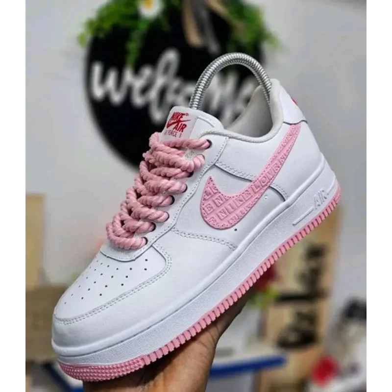 p-photo-2024-12-14-09-28-24-09-41-03-871302.webp Trendy Nike Air Force 07 Valentine Pink Shoes For Women (SFS1884)