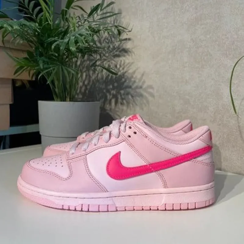 Trendy Nike Sb Dunk Low Triple Pink Shoes For Women (SFS1885)