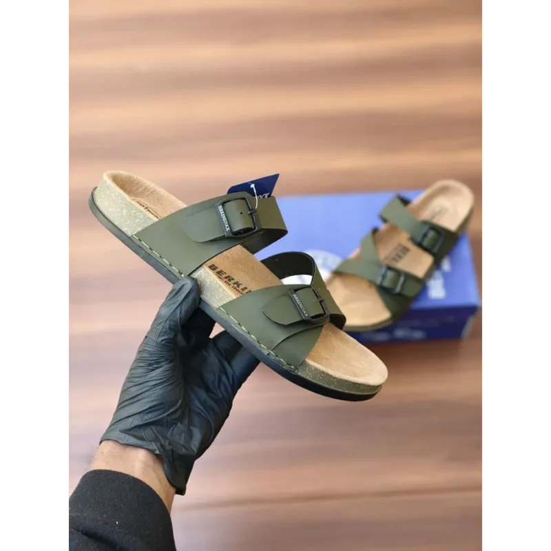p-photo-2024-12-14-09-36-55-09-54-09-188066.webp Trendy Birkenstock Slides For Men (LAZ1502)