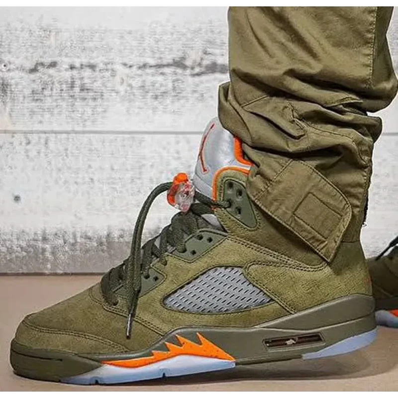 p-photo-2024-12-14-09-50-18-10-22-13-884698.webp Trendy Air Jordan Retro 5 Olive Shoes For Men (FF566)