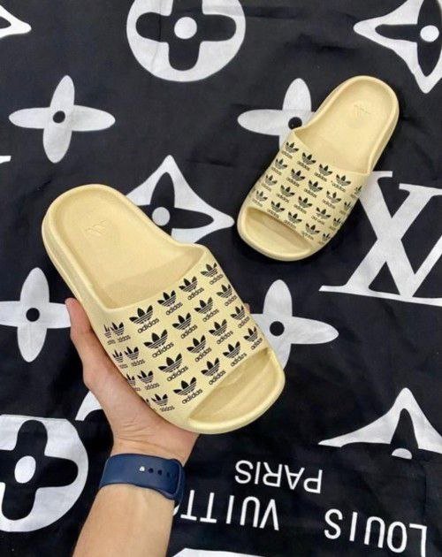 p-photo-2024-12-14-13-32-26-13-38-45-161061.jpg Trendy Adidas Flip Flops For Men (FF723)