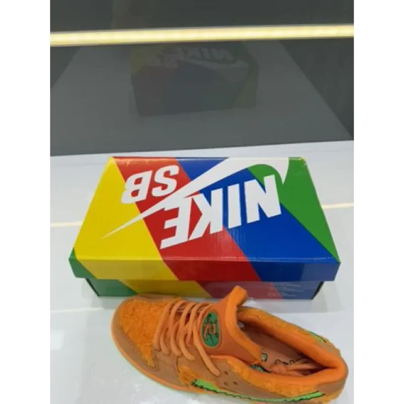 p-photo-2024-12-18-12-29-27-12-33-29-916372.webp Luxurious Nike Grateful Dead X Dunk Low Sb Orange Shoes For Men (BSF1864)