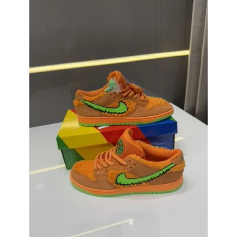 p-photo-2024-12-18-12-29-30-12-33-32-380696.webp Luxurious Nike Grateful Dead X Dunk Low Sb Orange Shoes For Men (BSF1864)