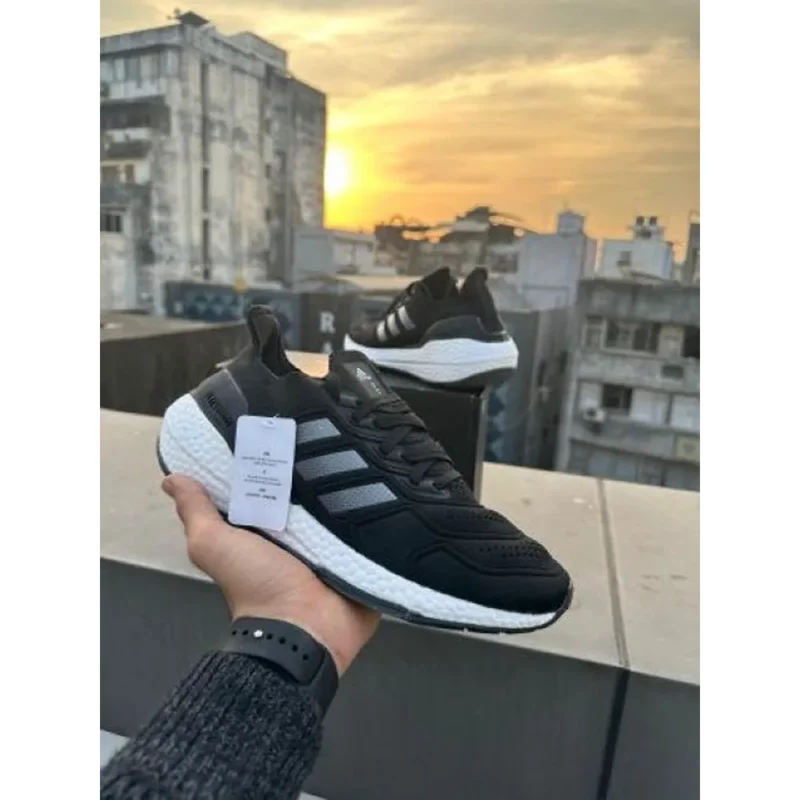 p-photo-2024-12-23-15-50-08-15-57-13-121107.webp Luxurious Adidas Ultra Boost 24 Black White Shoes For Men (SFS1944)
